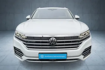 Volkswagen Touareg din 2022 - oferta VOL175457