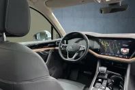 Volkswagen Touareg din 2022 cu 55.512 km - oferta VOL175457 - foto 20