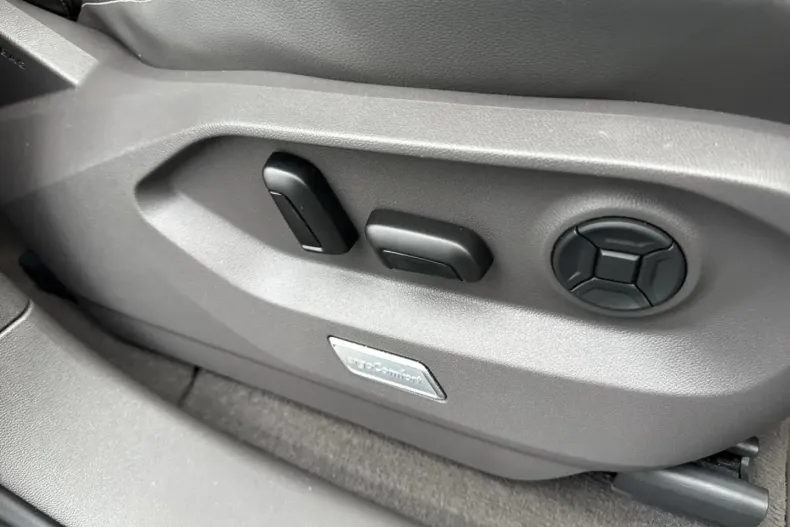 Volkswagen Touareg din 2022 cu 55.512 km - oferta VOL175457 - foto 23