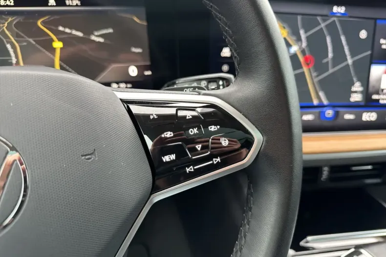 Volkswagen Touareg din 2022 cu 55.512 km - oferta VOL175457 - foto 27