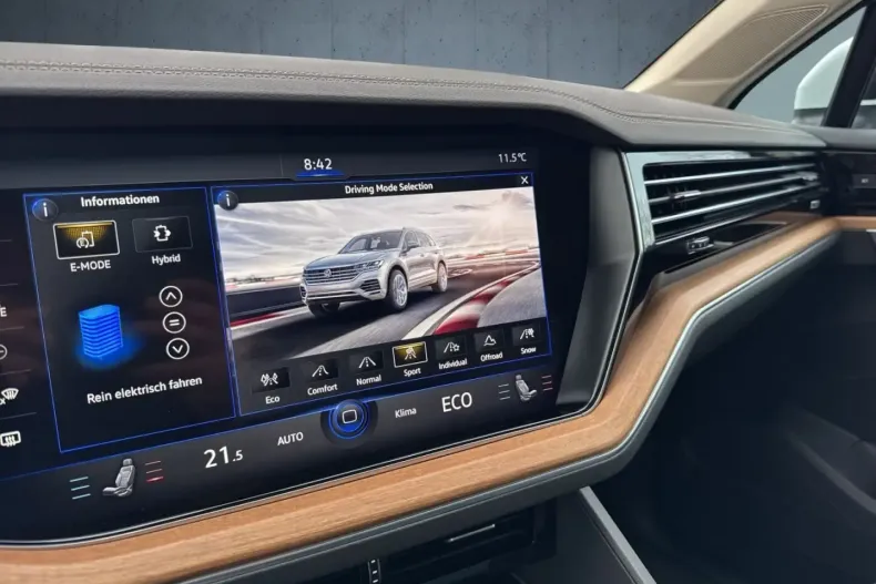 Volkswagen Touareg din 2022 cu 55.512 km - oferta VOL175457 - foto 29