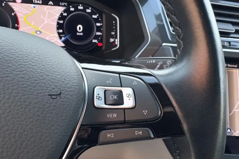 Volkswagen Tiguan Allspace din 2021 cu 91.000 km - oferta VOL175463 - foto 30