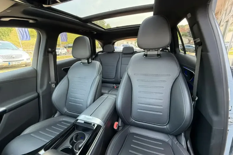 Mercedes-Benz GLC 200 din 2024 cu 27.207 km - oferta MER175464 - foto 26