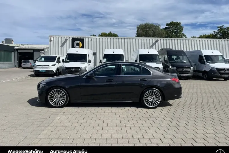 Mercedes-Benz C 300 din 2024 cu 20.755 km - oferta MER175468 - foto 2