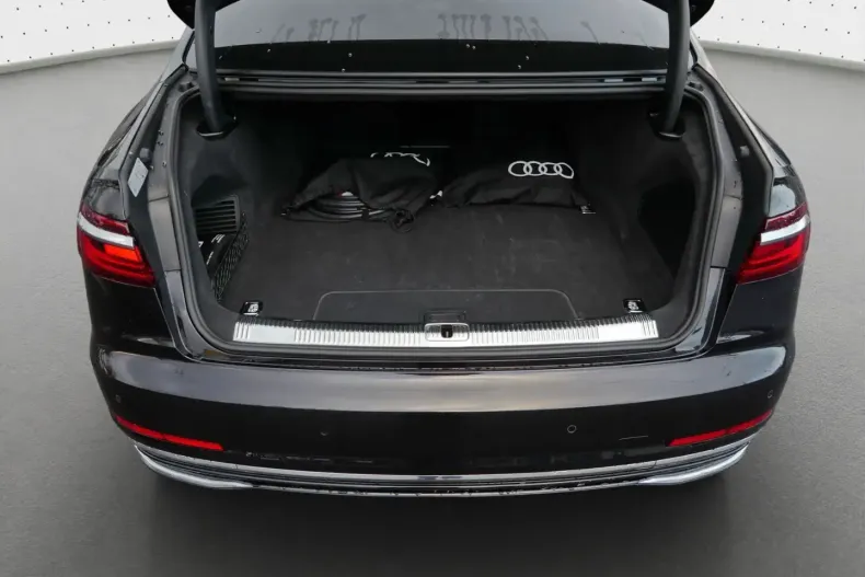 Audi A8 din 2025 cu 25.617 km - oferta AUD175474 - foto 11