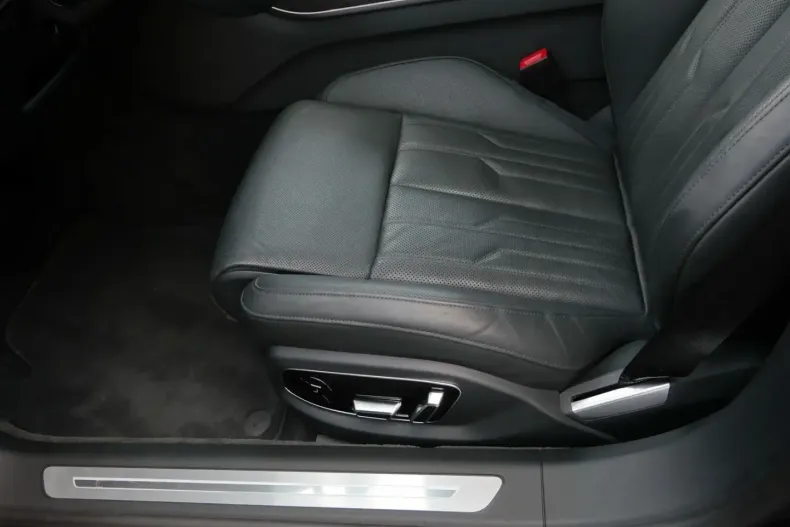 Audi A8 din 2025 cu 25.617 km - oferta AUD175474 - foto 22