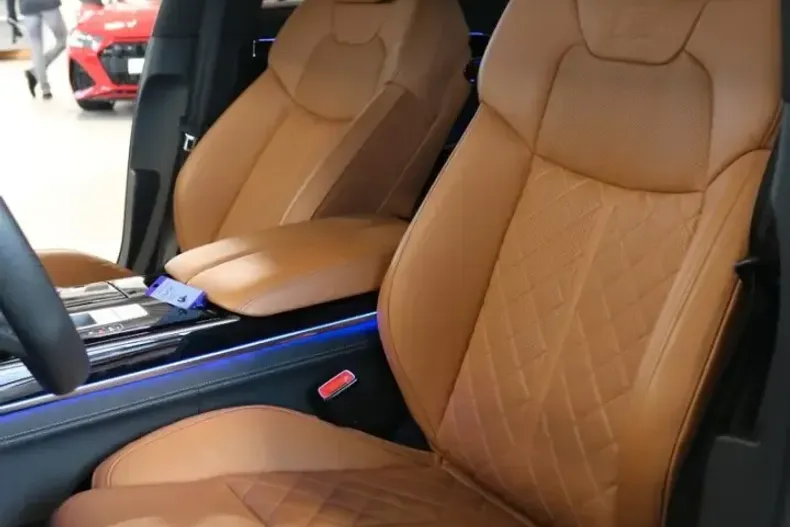 Audi A8 din 2024 cu 25.500 km - oferta AUD175476 - foto 10