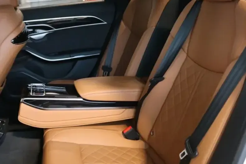 Audi A8 din 2024 cu 25.500 km - oferta AUD175476 - foto 14