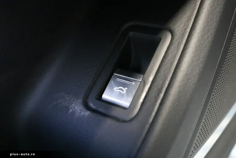 Audi A8 din 2024 cu 25.500 km - oferta AUD175476 - foto 35