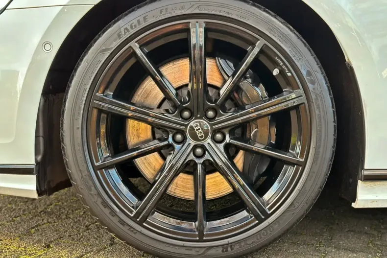 Audi A8 din 2023 cu 58.490 km - oferta AUD175479 - foto 5