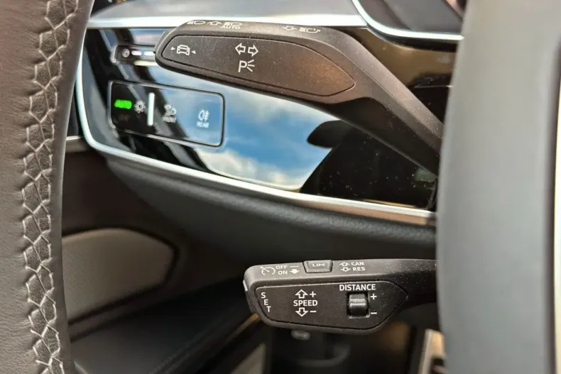 Audi A8 din 2023 cu 58.490 km - oferta AUD175479 - foto 17