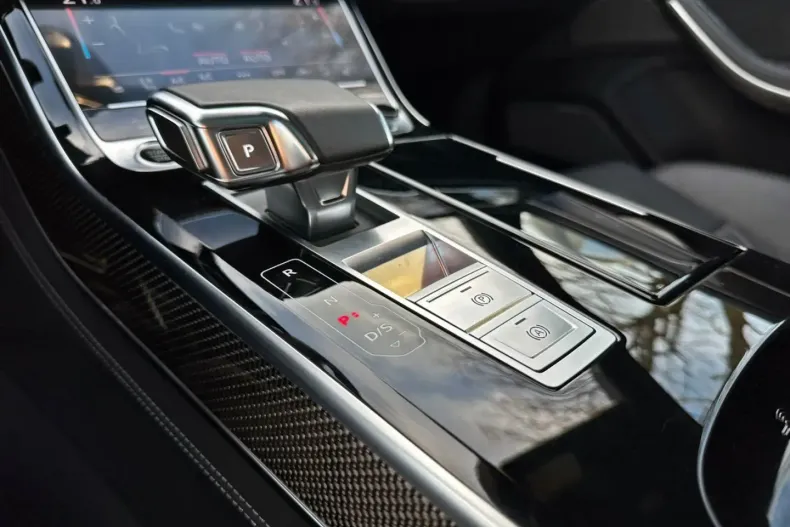 Audi A8 din 2023 cu 58.490 km - oferta AUD175479 - foto 19