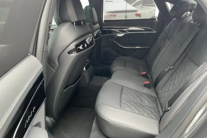 Audi A8 din 2022 cu 20.150 km - oferta AUD175481 - foto 8