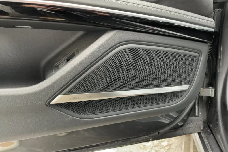 Audi A8 din 2022 cu 20.150 km - oferta AUD175481 - foto 19