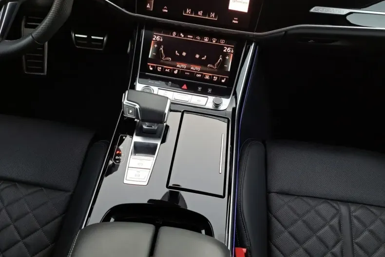Audi A8 din 2022 cu 44.000 km - oferta AUD175484 - foto 6