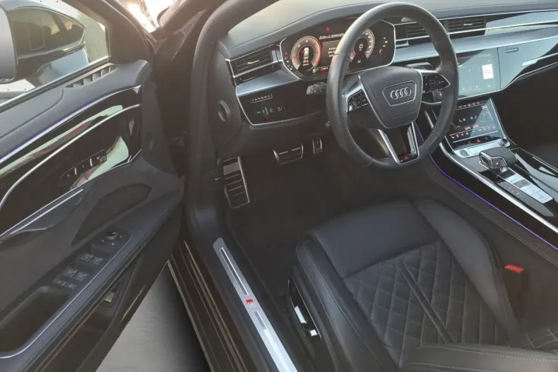 Audi A8 din 2022 cu 44.000 km - oferta AUD175484 - foto 12