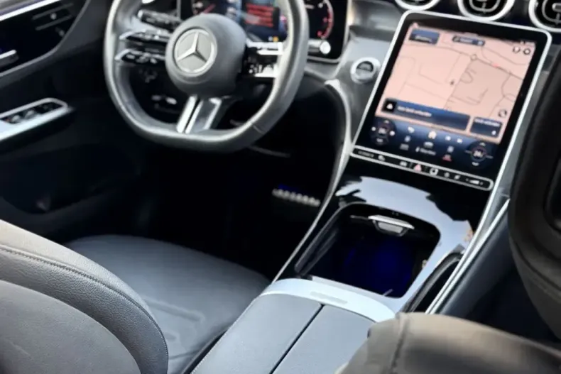 Mercedes-Benz GLC 220 din 2023 cu 54.800 km - oferta MER175493 - foto 14