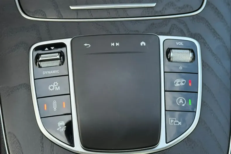 Mercedes-Benz E 53 AMG din 2022 cu 49.232 km - oferta MER175495 - foto 27