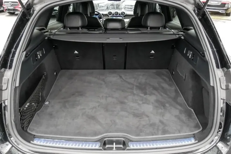 Mercedes-Benz GLC 200 din 2023 cu 42.042 km - oferta MER175501 - foto 9