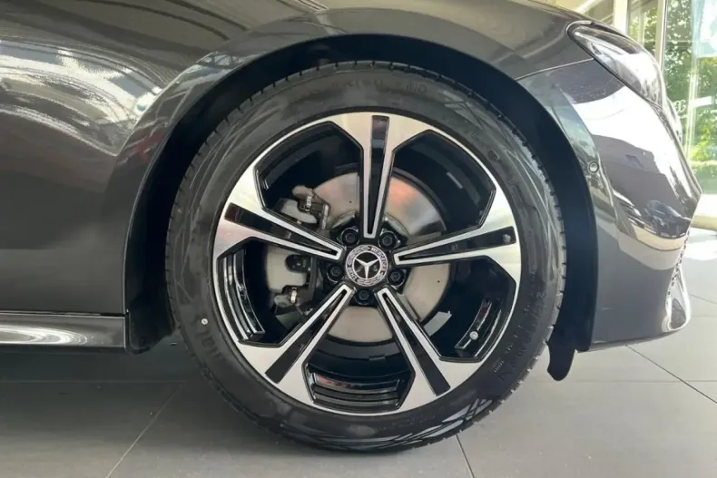 Mercedes-Benz E 220 din 2024 cu 36.150 km - oferta MER175502 - foto 27