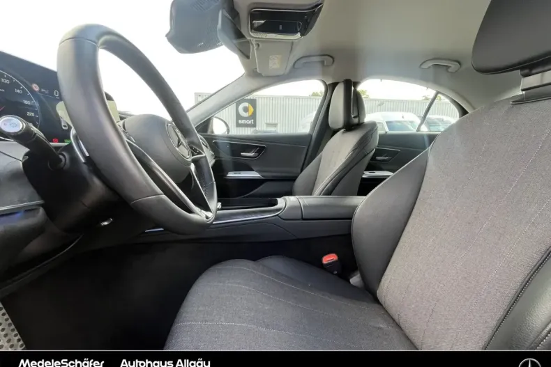 Mercedes-Benz E 300 din 2023 cu 17.105 km - oferta MER175504 - foto 10