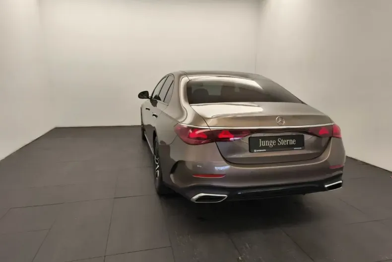 Mercedes-Benz E 220 din 2024 cu 32.064 km - oferta MER175507 - foto 6