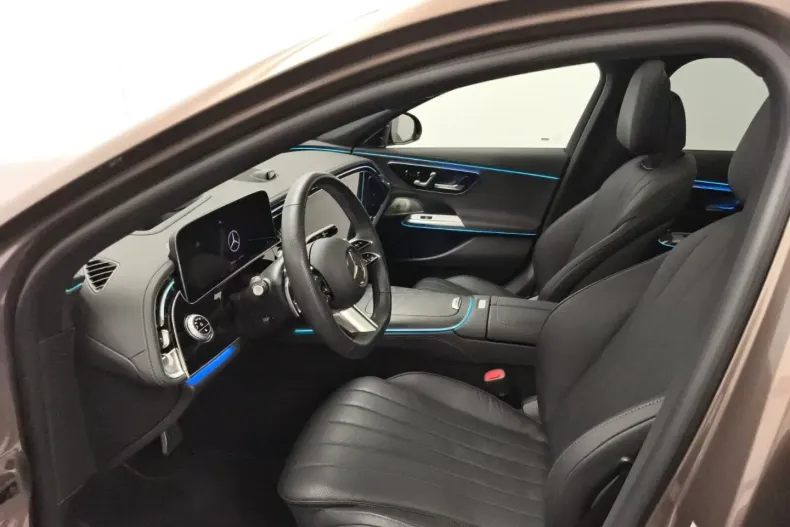 Mercedes-Benz E 220 din 2024 cu 32.064 km - oferta MER175507 - foto 10