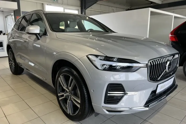Volvo XC60 din 2022 cu 55.861 km - oferta VOL175508 - foto 1