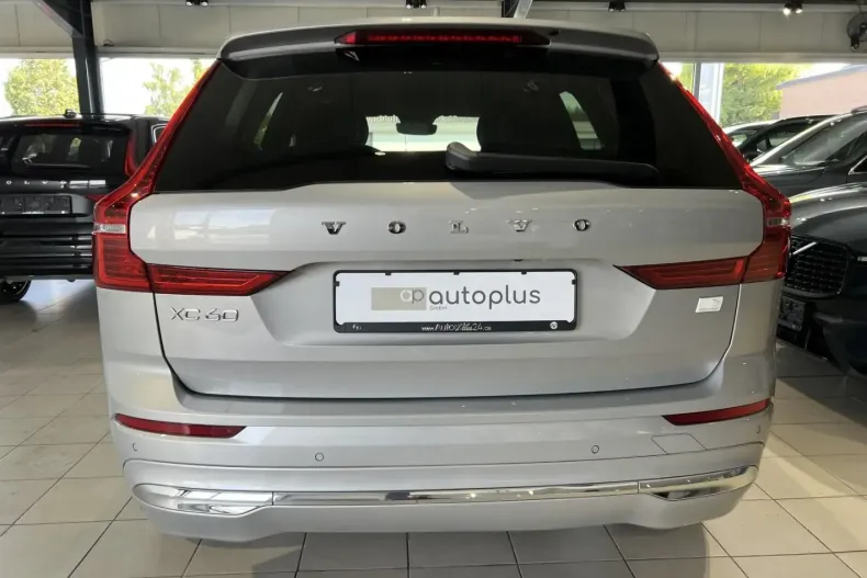 Volvo XC60 din 2022 cu 55.861 km - oferta VOL175508 - foto 7