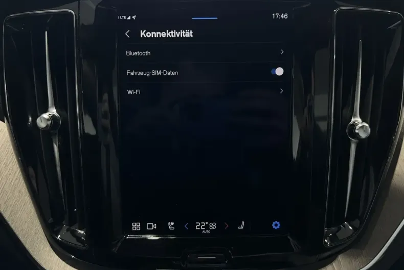 Volvo XC60 din 2022 cu 55.861 km - oferta VOL175508 - foto 31