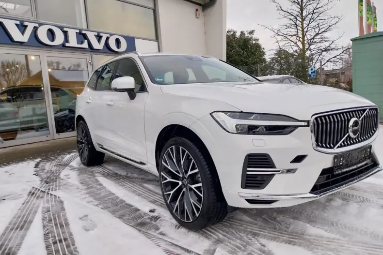 Volvo XC60 din 2022 cu 72.600 km - oferta VOL175510 - foto 1