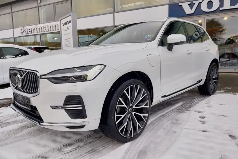 Volvo XC60 din 2022 cu 72.600 km - oferta VOL175510 - foto 3