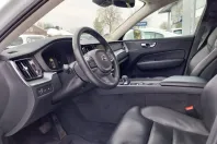 Volvo XC60 din 2022 cu 72.600 km - oferta VOL175510 - foto 9