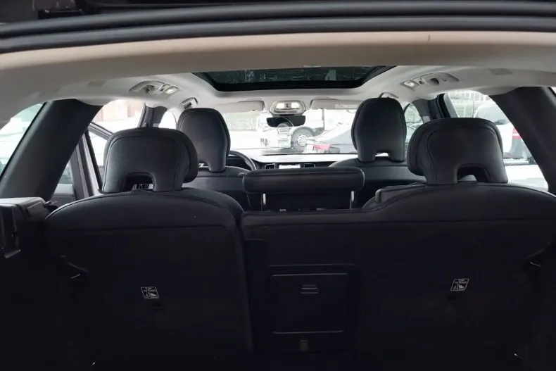 Volvo XC60 din 2022 cu 72.600 km - oferta VOL175510 - foto 12