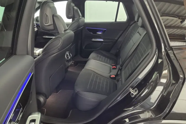 Mercedes-Benz GLC 300 din 2023 cu 37.600 km - oferta MER175520 - foto 12