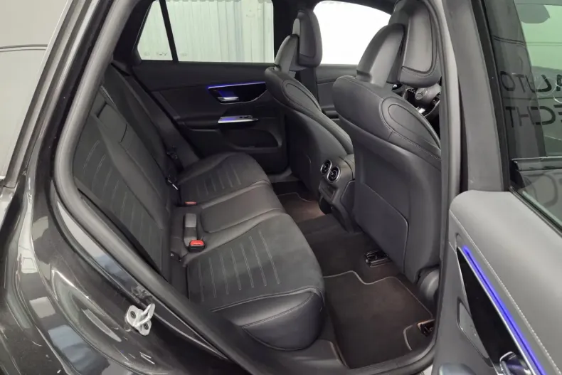 Mercedes-Benz GLC 300 din 2023 cu 37.600 km - oferta MER175520 - foto 16