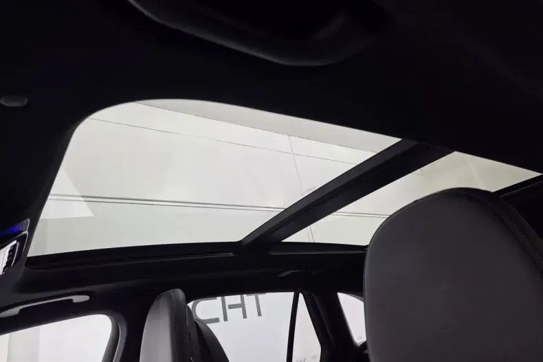 Mercedes-Benz GLC 300 din 2023 cu 37.600 km - oferta MER175520 - foto 19