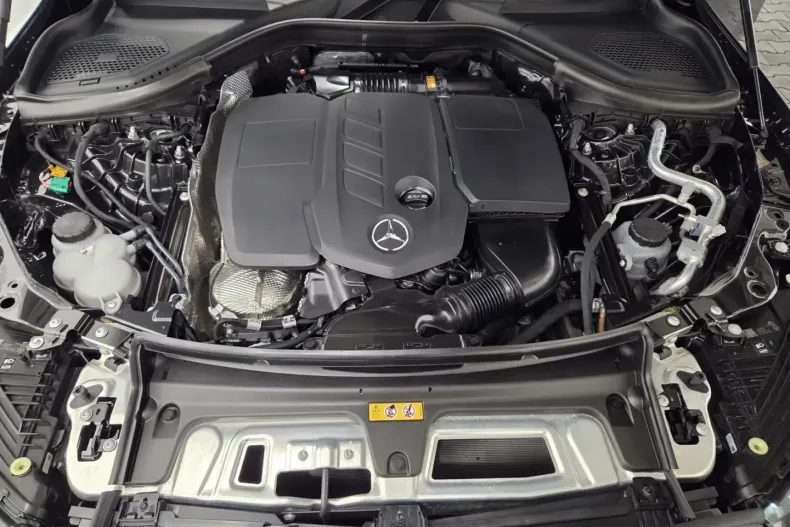 Mercedes-Benz GLC 300 din 2023 cu 37.600 km - oferta MER175520 - foto 24