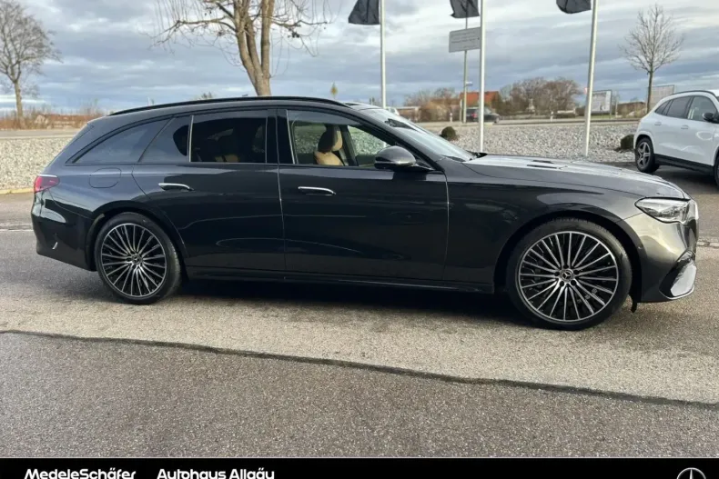 Mercedes-Benz E 450 din 2024 cu 24.981 km - oferta MER175526 - foto 6