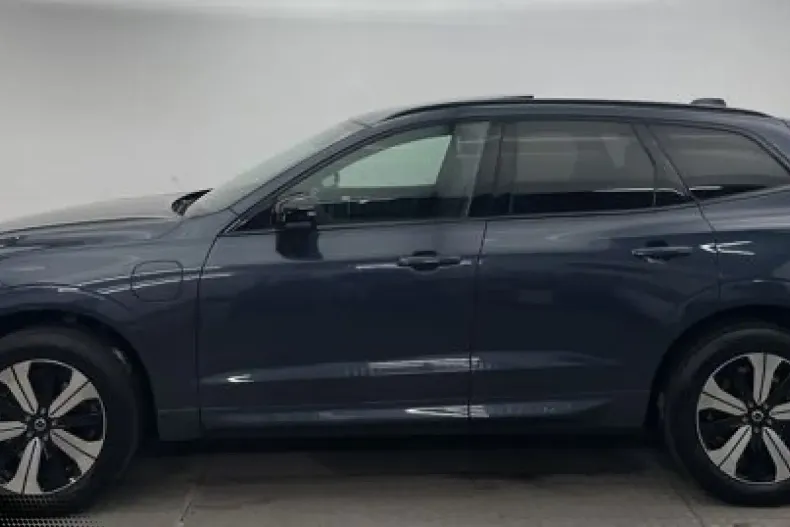 Volvo XC60 din 2022 cu 67.082 km - oferta VOL175529 - foto 2