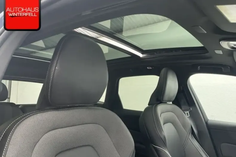 Volvo XC60 din 2022 cu 67.082 km - oferta VOL175529 - foto 10