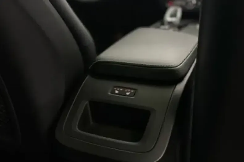 Volvo XC60 din 2022 cu 67.082 km - oferta VOL175529 - foto 16