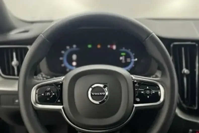 Volvo XC60 din 2022 cu 67.082 km - oferta VOL175529 - foto 21