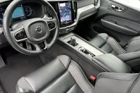 Volvo XC60 din 2022 cu 94.750 km - oferta VOL175531 - foto 9