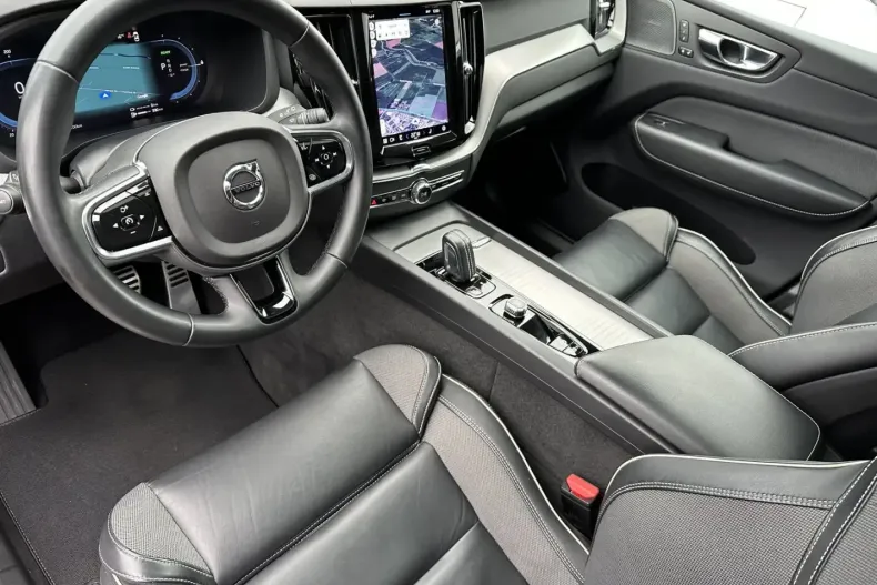 Volvo XC60 din 2022 cu 94.750 km - oferta VOL175531 - foto 9