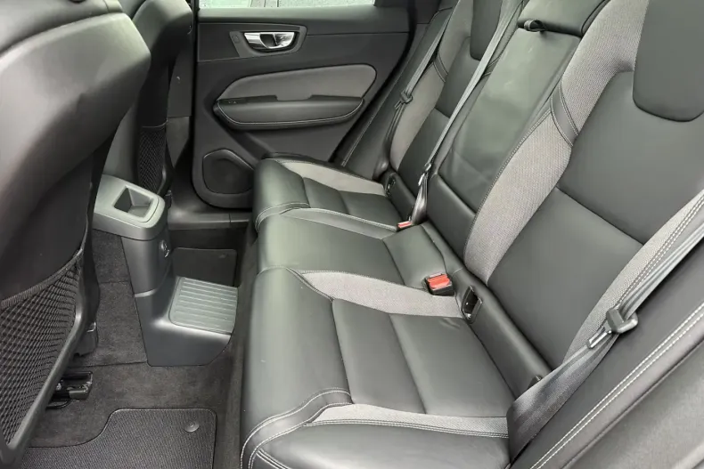 Volvo XC60 din 2022 cu 94.750 km - oferta VOL175531 - foto 12