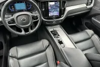 Volvo XC60 din 2022 cu 94.750 km - oferta VOL175531 - foto 13