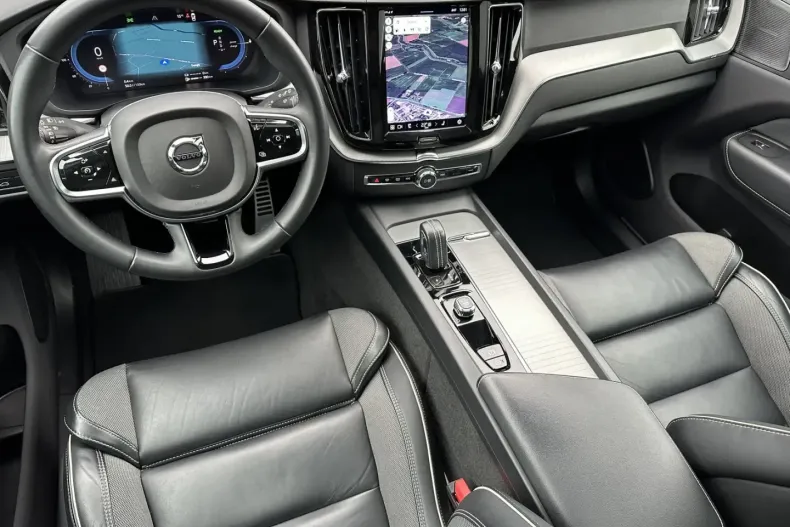 Volvo XC60 din 2022 cu 94.750 km - oferta VOL175531 - foto 13