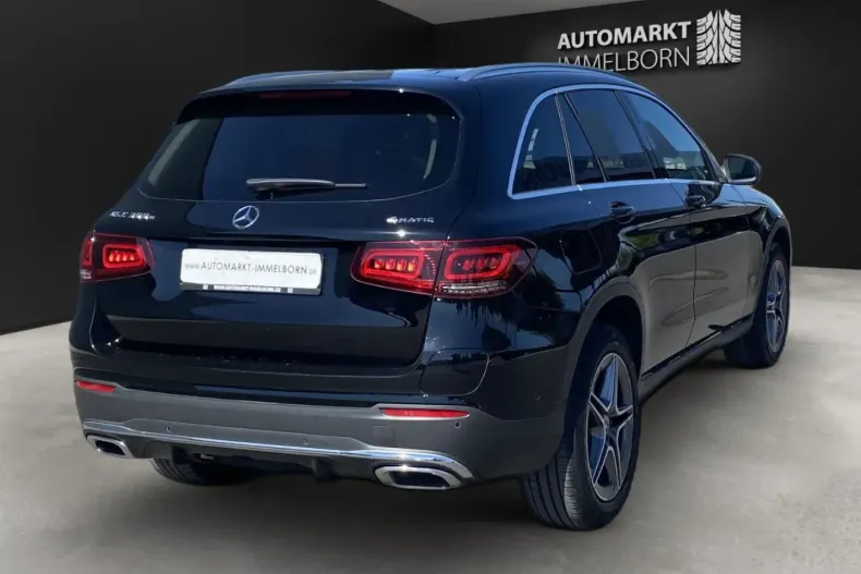 Mercedes-Benz GLC 300 din 2021 cu 29.607 km - oferta MER175540 - foto 7