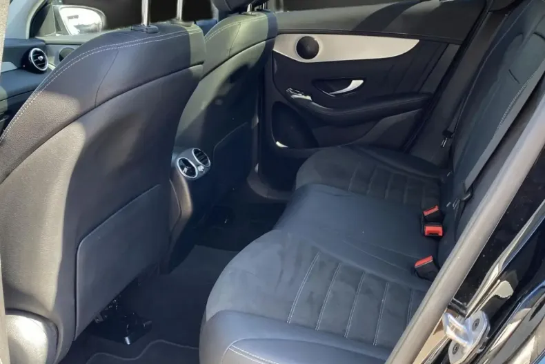 Mercedes-Benz GLC 300 din 2021 cu 29.607 km - oferta MER175540 - foto 17